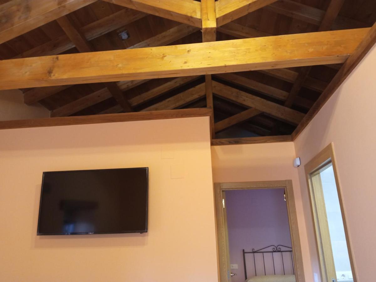 Casa La Ti Maria La Viuda * Riego de Lomba